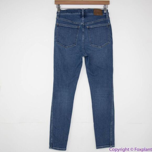 Madewell Petite 10" High-Rise Skinny Jeans in Wendover Wash, 27P - Picture 5 of 16